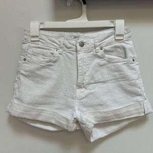 Forever21 Premium White Jean Cuffed‎ Shorts Size 27